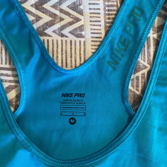 Nike Pro Dri-Fit active tank top. - Picture 2 of 3